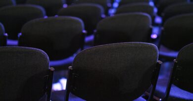 Krzesła konferencyjne Unique
