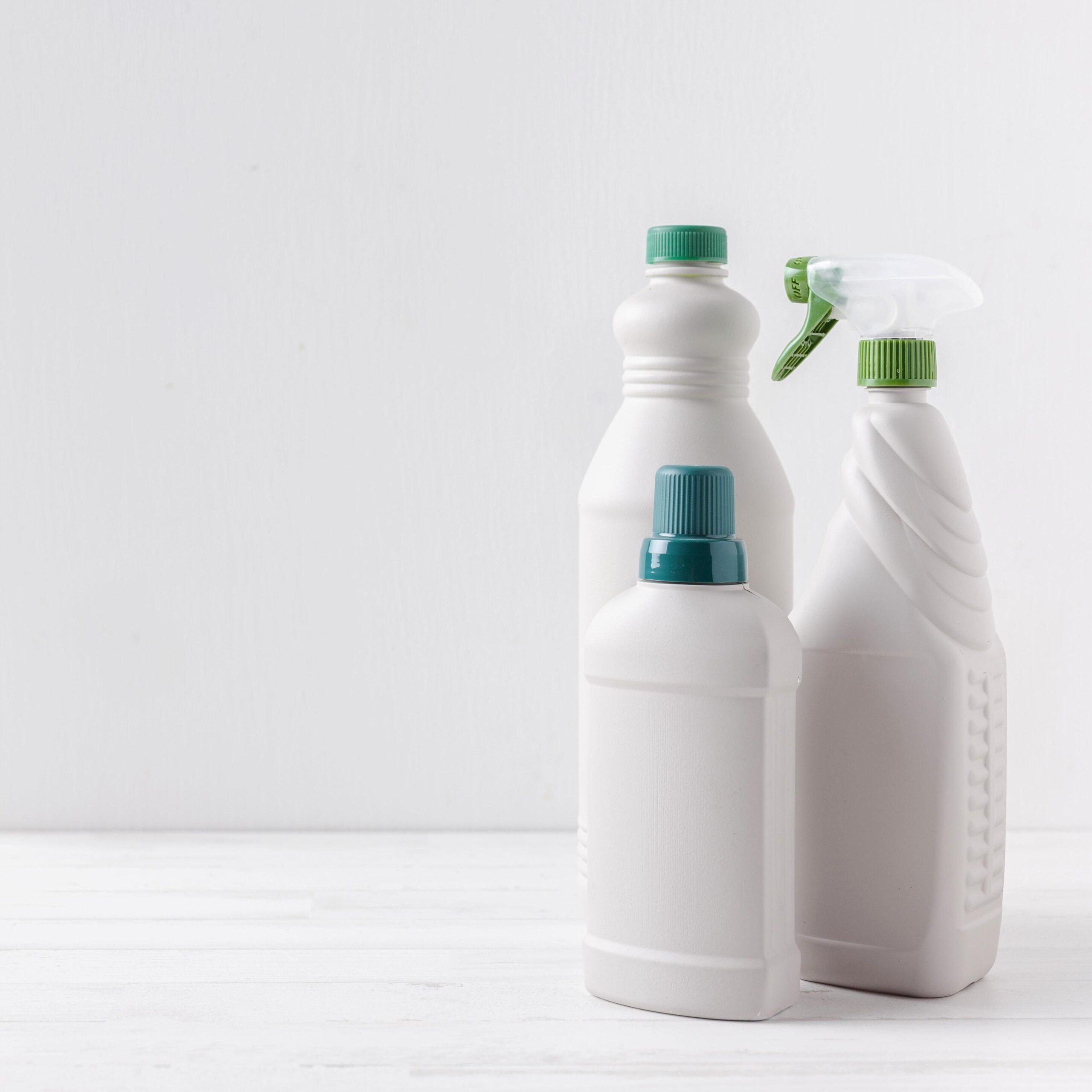 <a href="https://www.freepik.com/search?format=search&last_filter=query&last_value=antystatyczne&query=antystatyczne&selection=1">Image by freepik</a>